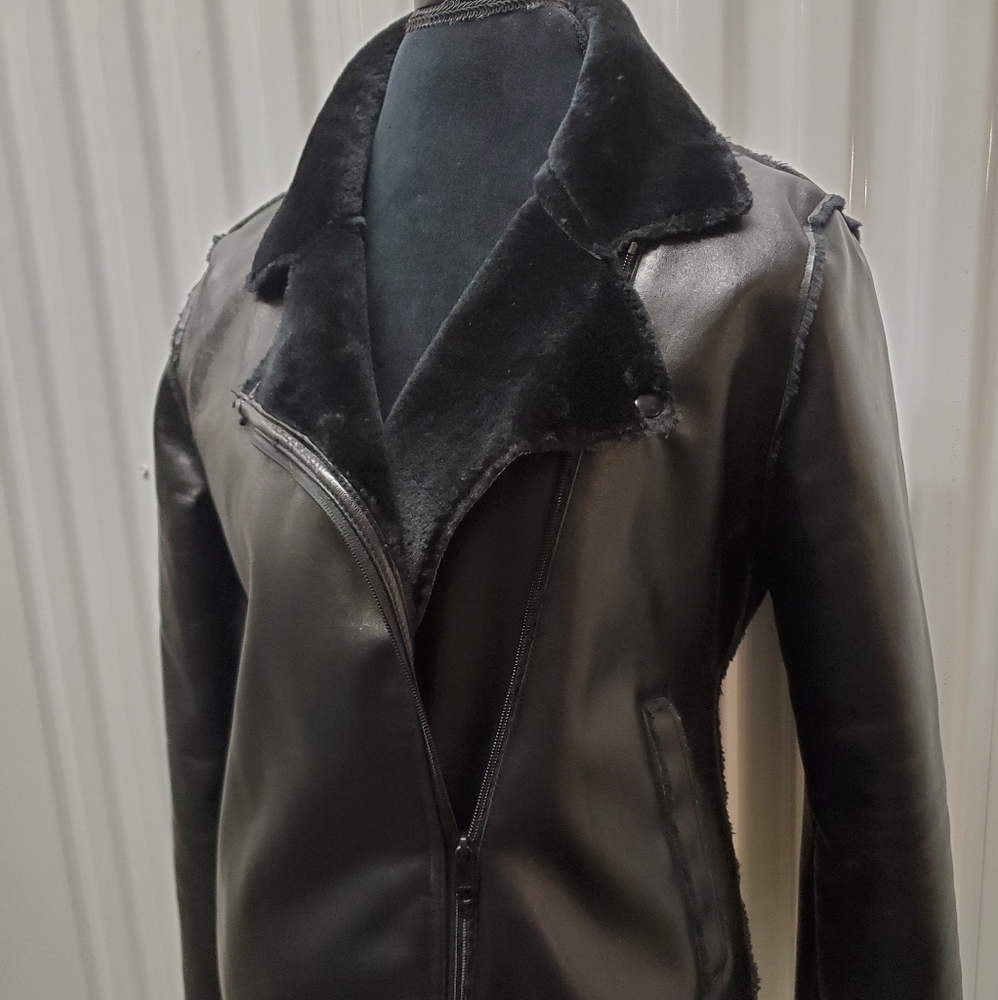 Adam Levine HIGH QUALITY leather "fur" lined moto jacket PLUSH!! WARM! WELL MADE - Picture 5 of 6